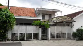 RUMAH BELAKANG WALIKOTA JAKSEL BLOK M JAKARTA SELATAN