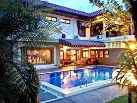 Rumah mewah kota bandung Gegerkalong hilir Sukasari Sarijadi dkt PVJ