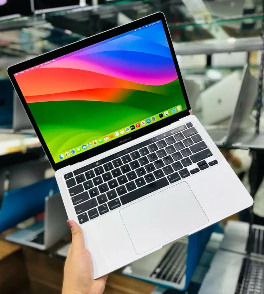 Macbook Pro M1 2020 RAM 8GB / SSD 256GB MURAH M-DC