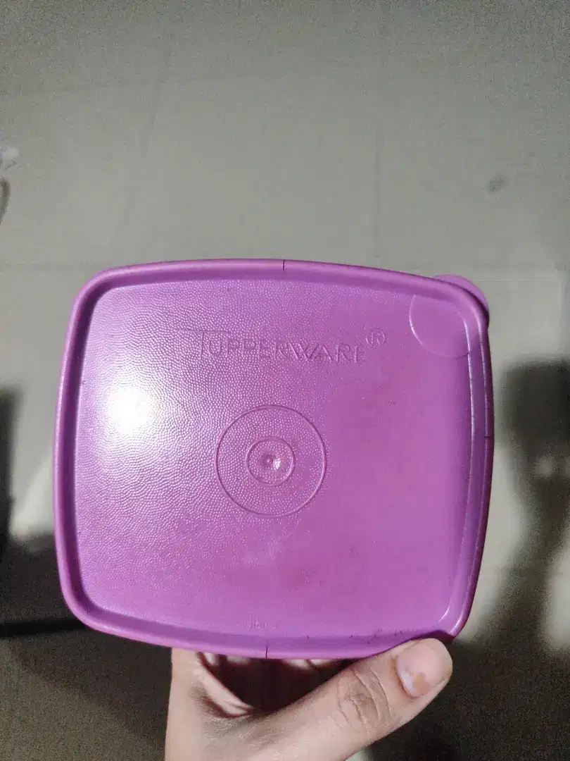 Tempat makan tepak makan tupperware original murah bonus botol minum
