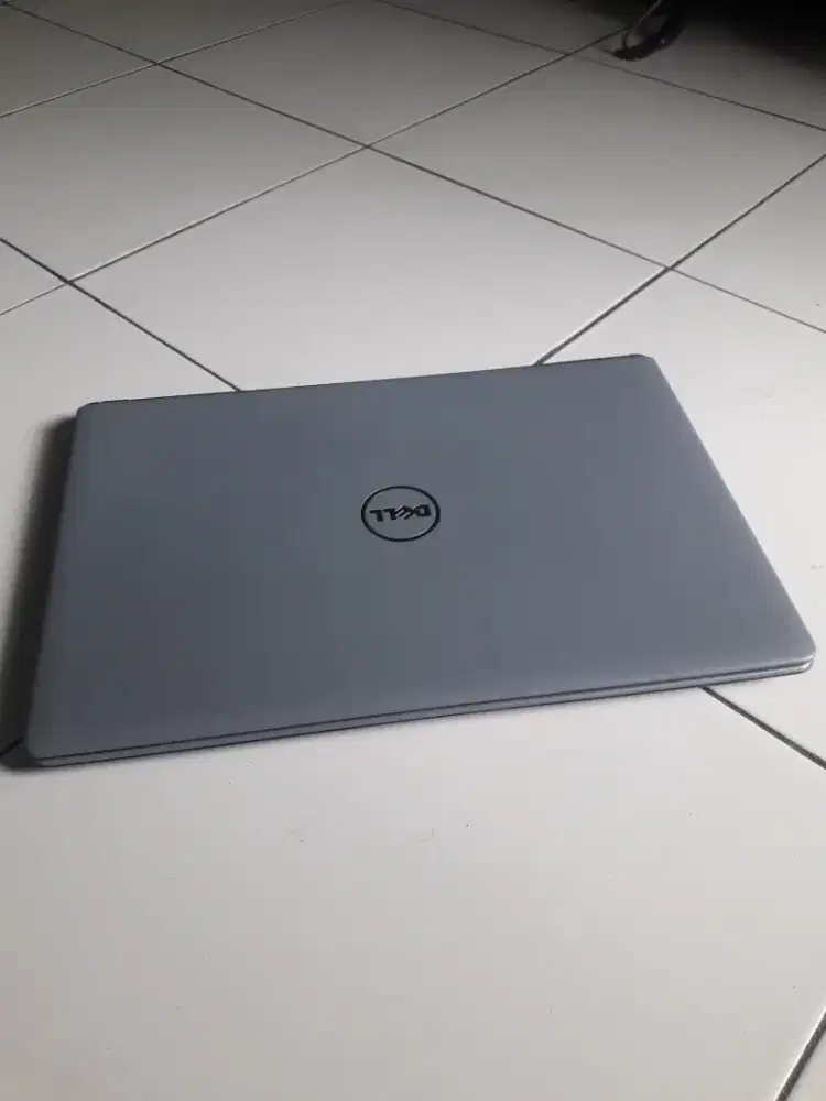 Laptop dell 5470 core i 5 dual vga