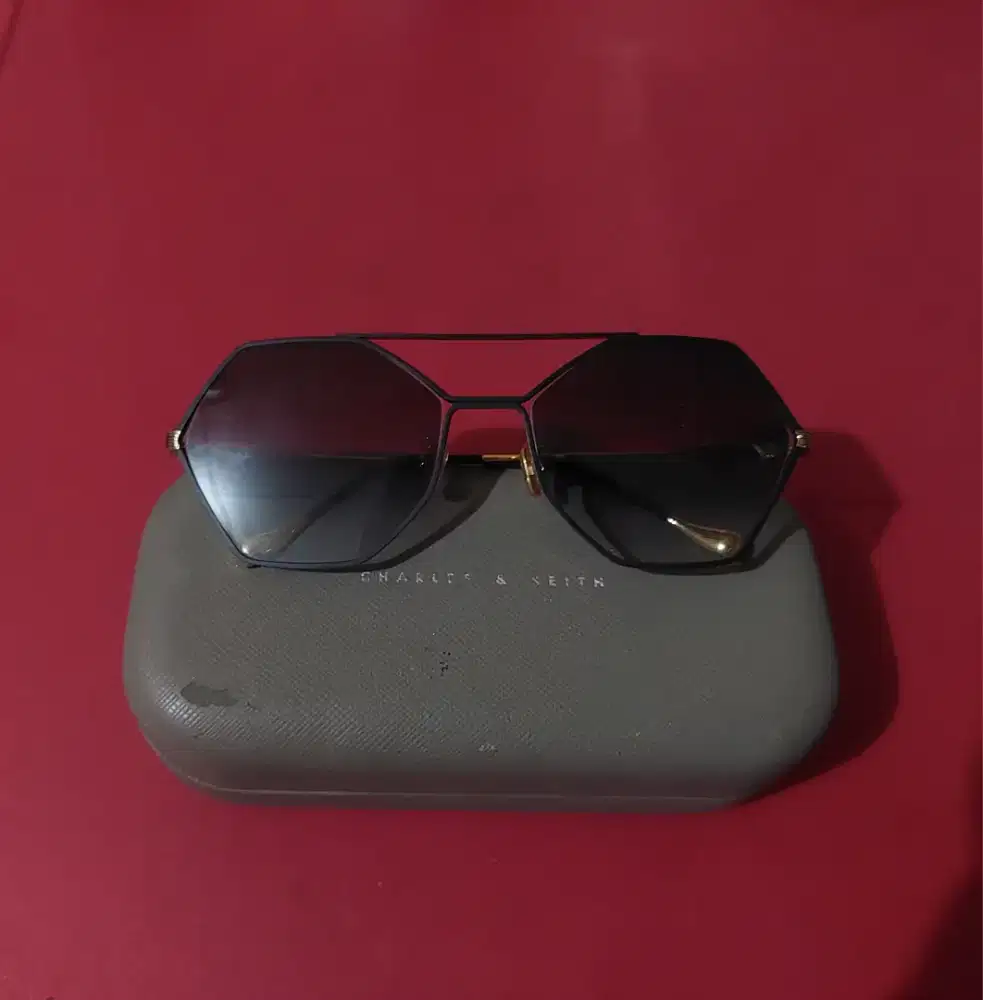Kacamata Fashion Original Charles & Keith