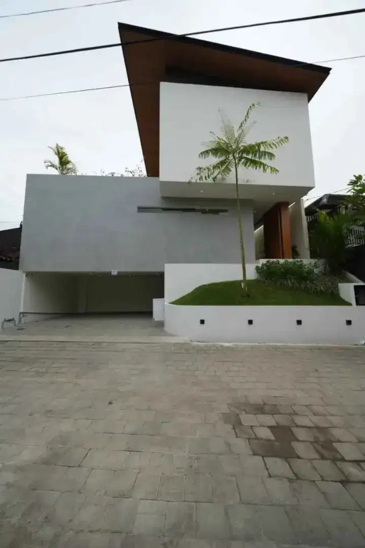 DI JUAL MODERN VILLA BARU DI MERTASARI JIMBARAN BAWAH , DKT AIRPORT