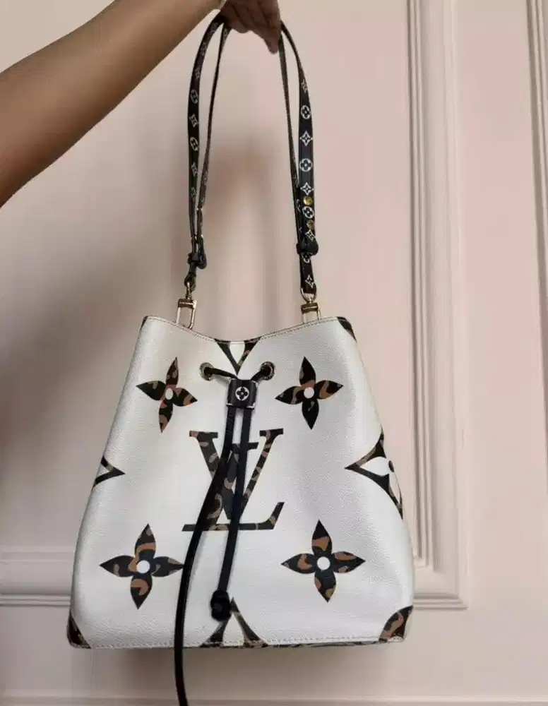 Dijual tas Lv neo noe