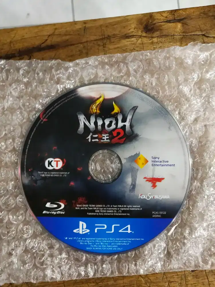 KASET PS4 NIOH 2 + PERSONA 5(BACA DESKRIPSI)