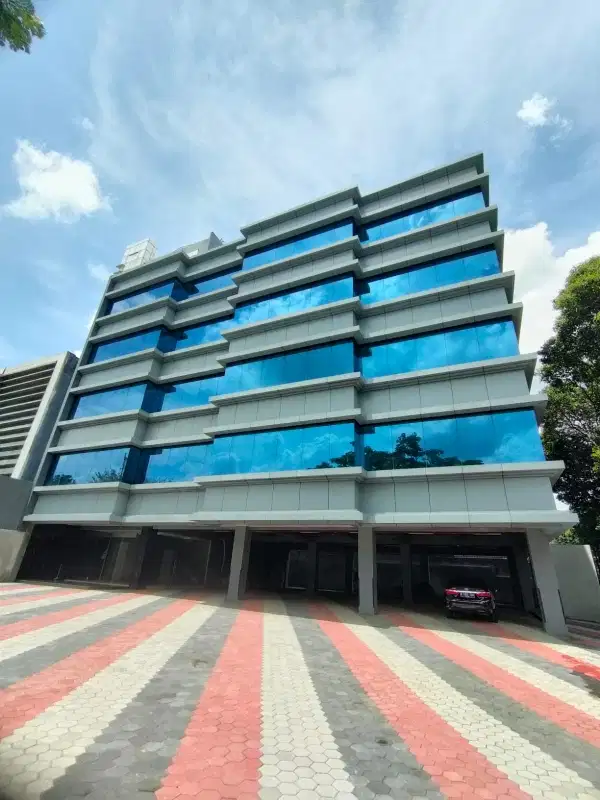 Dijual GEDUNG kantor BARU di TB Simatupang