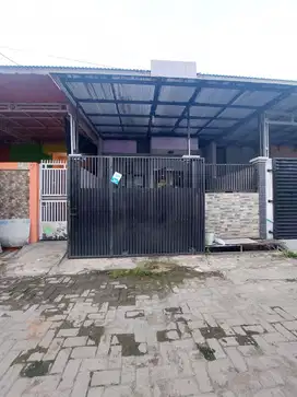Rumah Minimalis 10 Menit ke Gerbang Tol Cakung 2 Hadap Timur J-28127