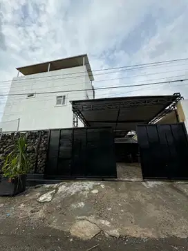Dijual Rumah Full Furnished di Jl. Kumala, Makassar