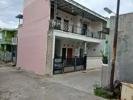 dijual rumah baru 2 lantai di Cinunuk Cibiru