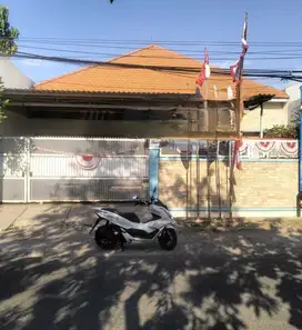 Rumah Kantor Lokasi Strategis di Raya Gayungsari Surabaya Selatan
