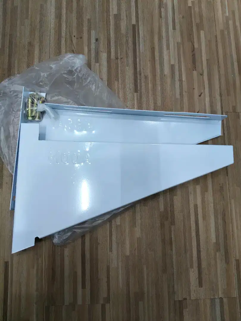 Bracket/ Braket Hoda AC 2 Pk masih baru