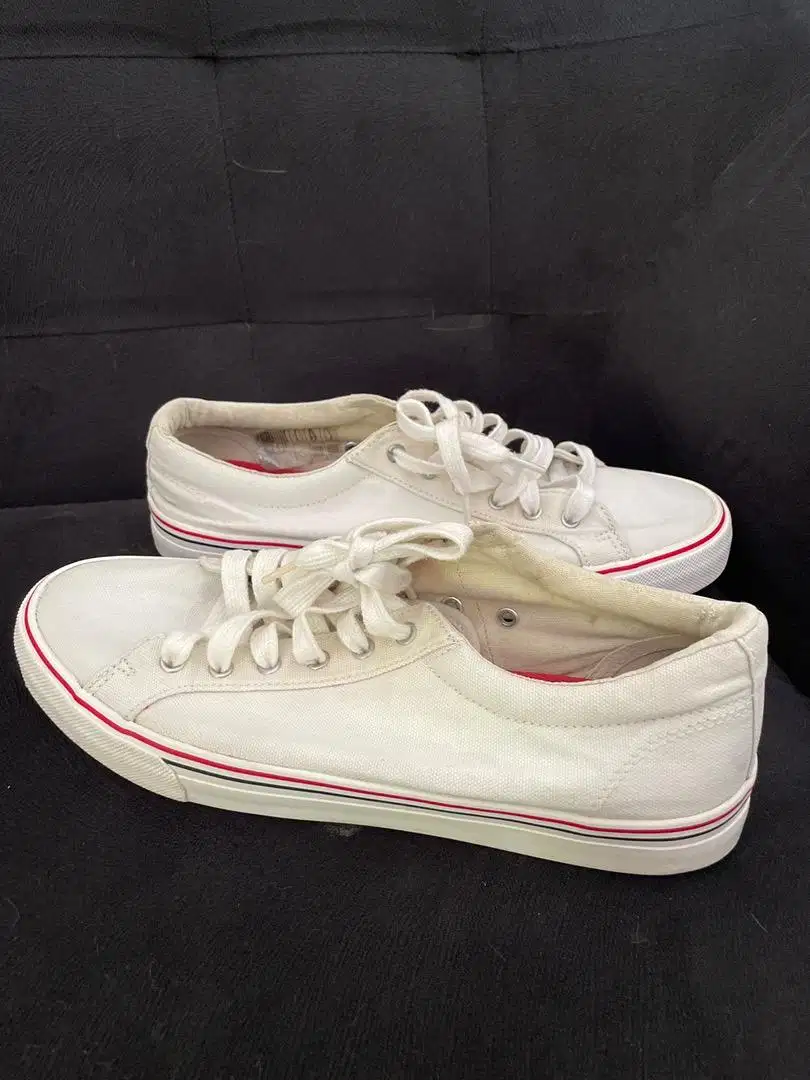 H&M Cream size 41