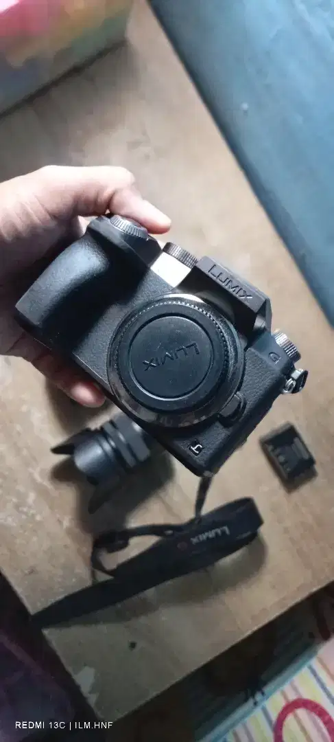 KAMERA PANASONIC LUMIX G7 FULLSET LENGKAP