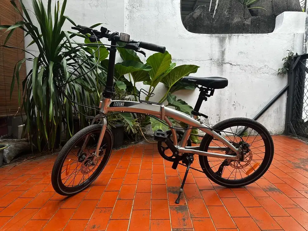 Preloved sepeda lipat Element Ecosmo 9