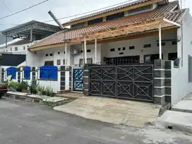 Rumah Second Dalam Komplek Di Penggilingan Cakung Jakarta Timur