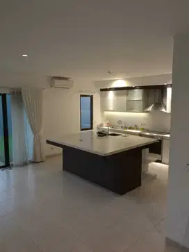 DIJUAL RUMAH VERMONT PARKLAND BSD TANGERANG SELATAN