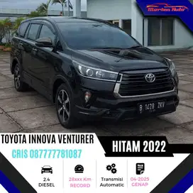 Innova VENTURER AT Diesel  km 28 ribu 2022