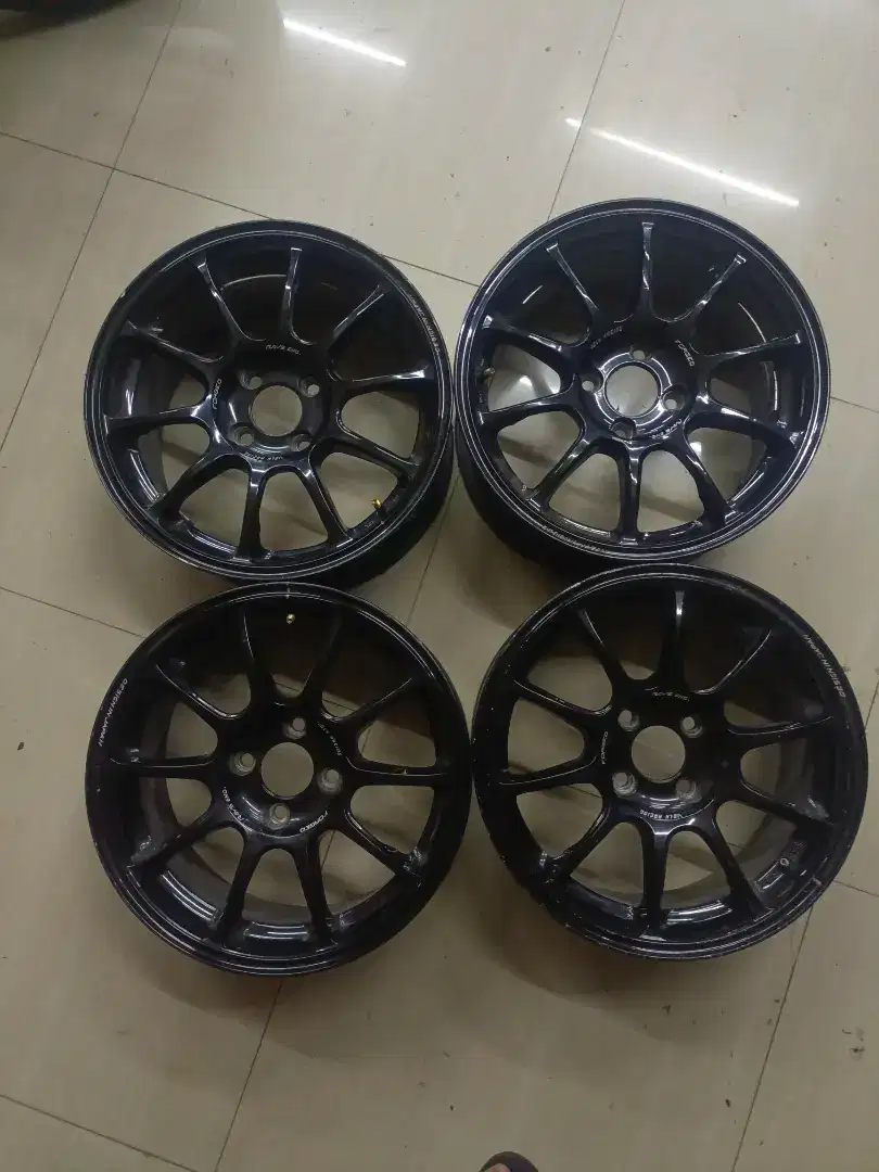 Velg rays ze40 r15 jf luxury