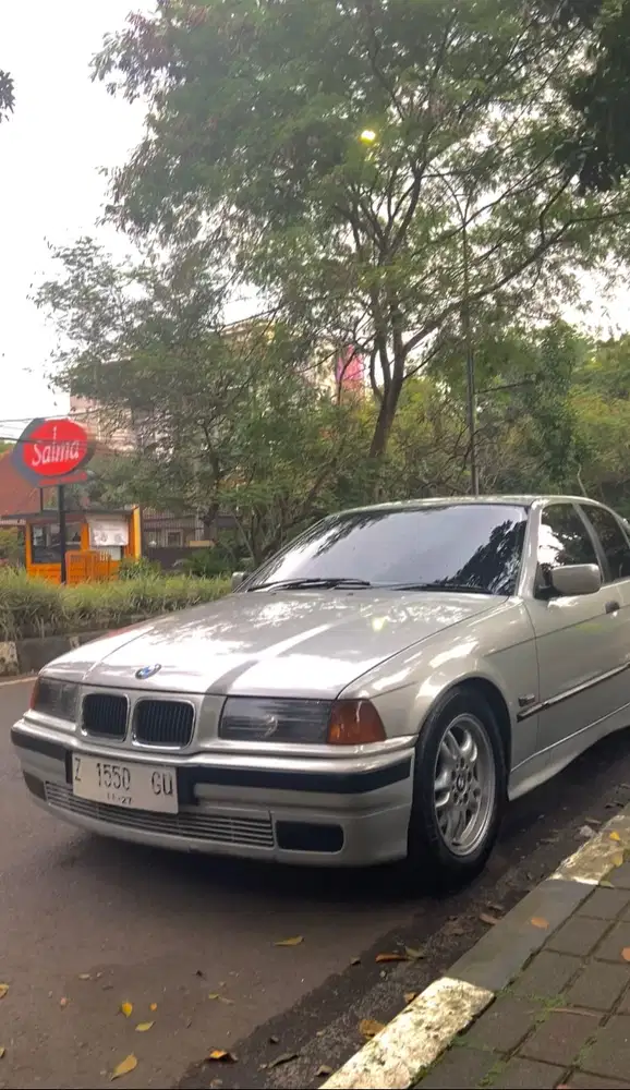 Dijual BMW e36 320i At Dirawat dan Disayang
