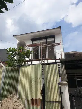 Dijual rumah 2 lantai di griya loka BSD siap huni Juni 2025