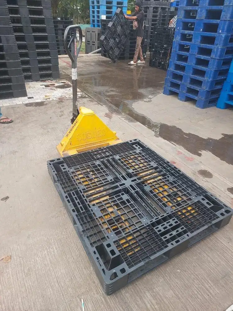 Palet plastik second