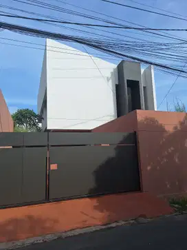 Leasehold - 3 Bedroom Villa with Pool, Full Furnished, Kerobokan Kelod
