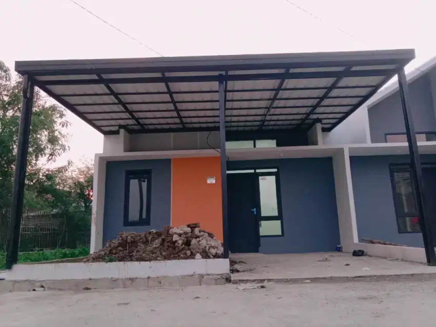 Kanopi baja ringan