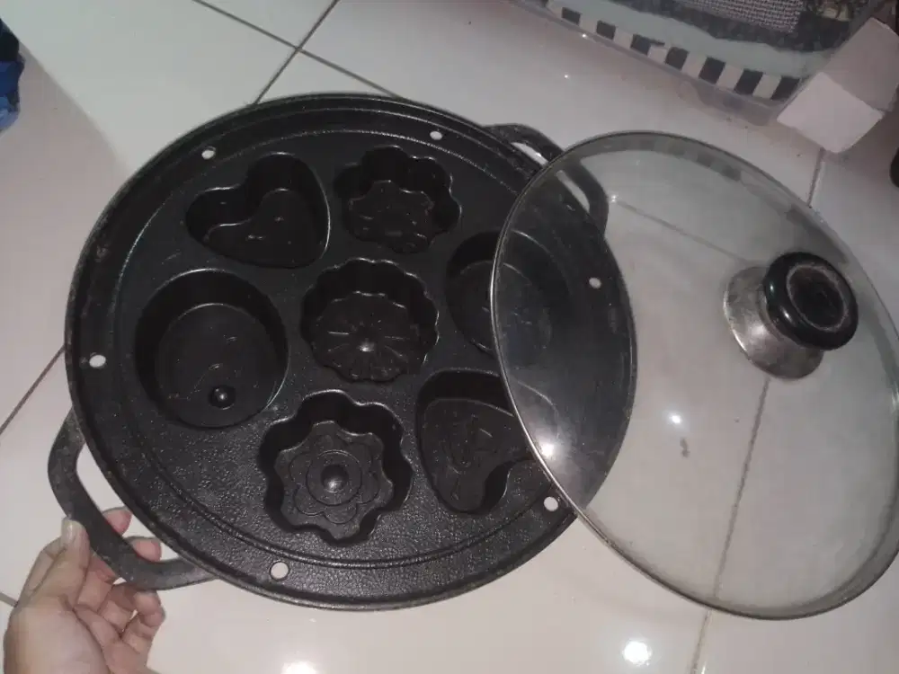 Cetakan / Pemanggang Kue isi 7