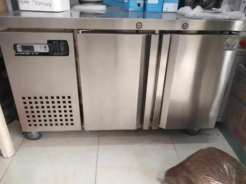 MENERIMA SEGALA JENIS BARANG BEKAS
