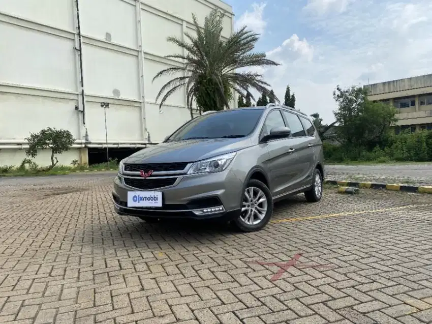 Pajak Panjang TDP 9,JT Wuling Cortez 1.5S T Lux+ Bensin-AT Abu 2022