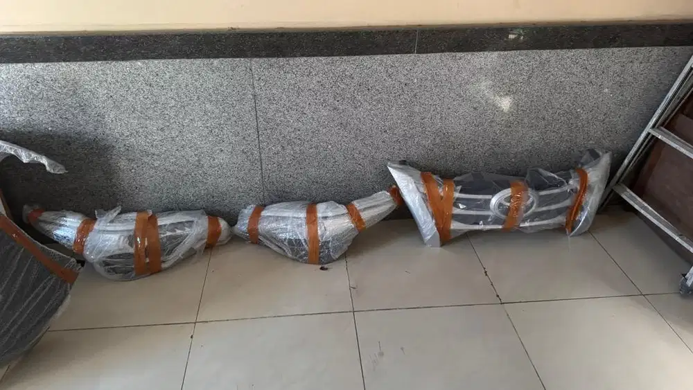 Bumper headlamp stoplamp grill fortuner vrz