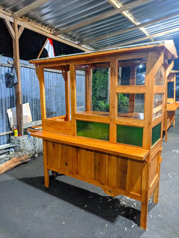 Gerobak bakmi Jawa, gerobak angkringan, gerobak nasi goreng, dll