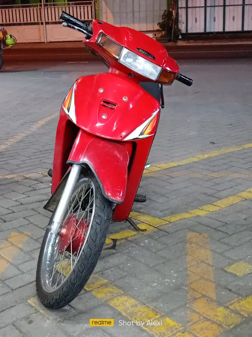 Tornado gx merah 2002