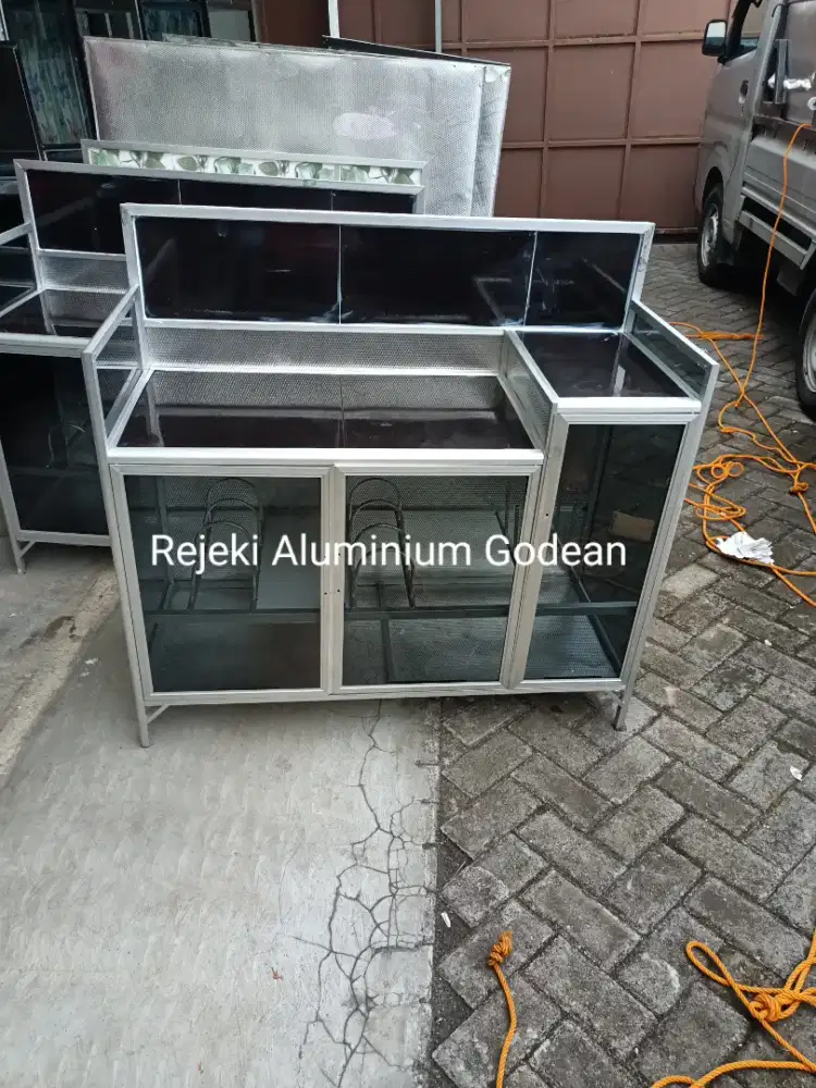 Rak kompor 3 pintu undak