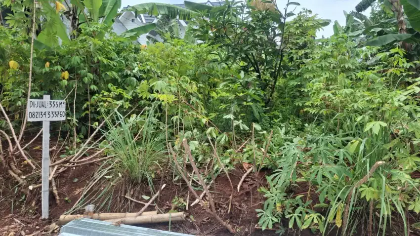 DIJUAL TANAH LOKASI STRATEGIS COCOK UNTUK BANGUN KOST/RUMAH PRIBADI