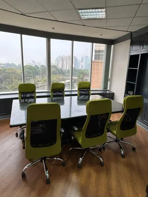 Disewakan Ruang Kantor di Menara Sudirman,lengkap dengan Furniturenya