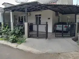 RUMAH RAPIH GRIYALOKA  SIAP HUNI LOKASI  10 MNT KE STASIUN RAWA BUNTU