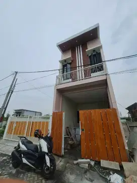 HANYA DISINI RUMAH KOST ADA  HARGA DIBAWAH 1M LOO DAEBAK