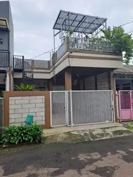Dijual Rumah 1,5 Lantai di Griya Melati Mas 2 Grand Depok City