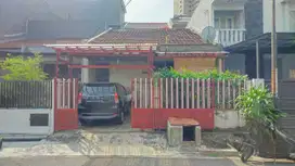 DIJUAL RUMAH TUA JL PINANG EMAS  PONDOK INDAH JAKARTA SELATAN