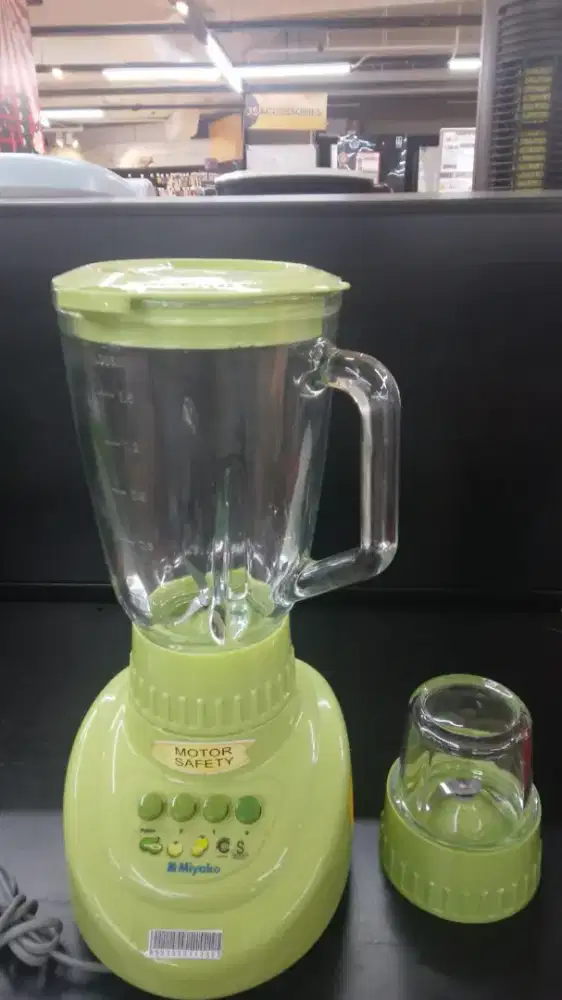 Blender kaca merk miyako