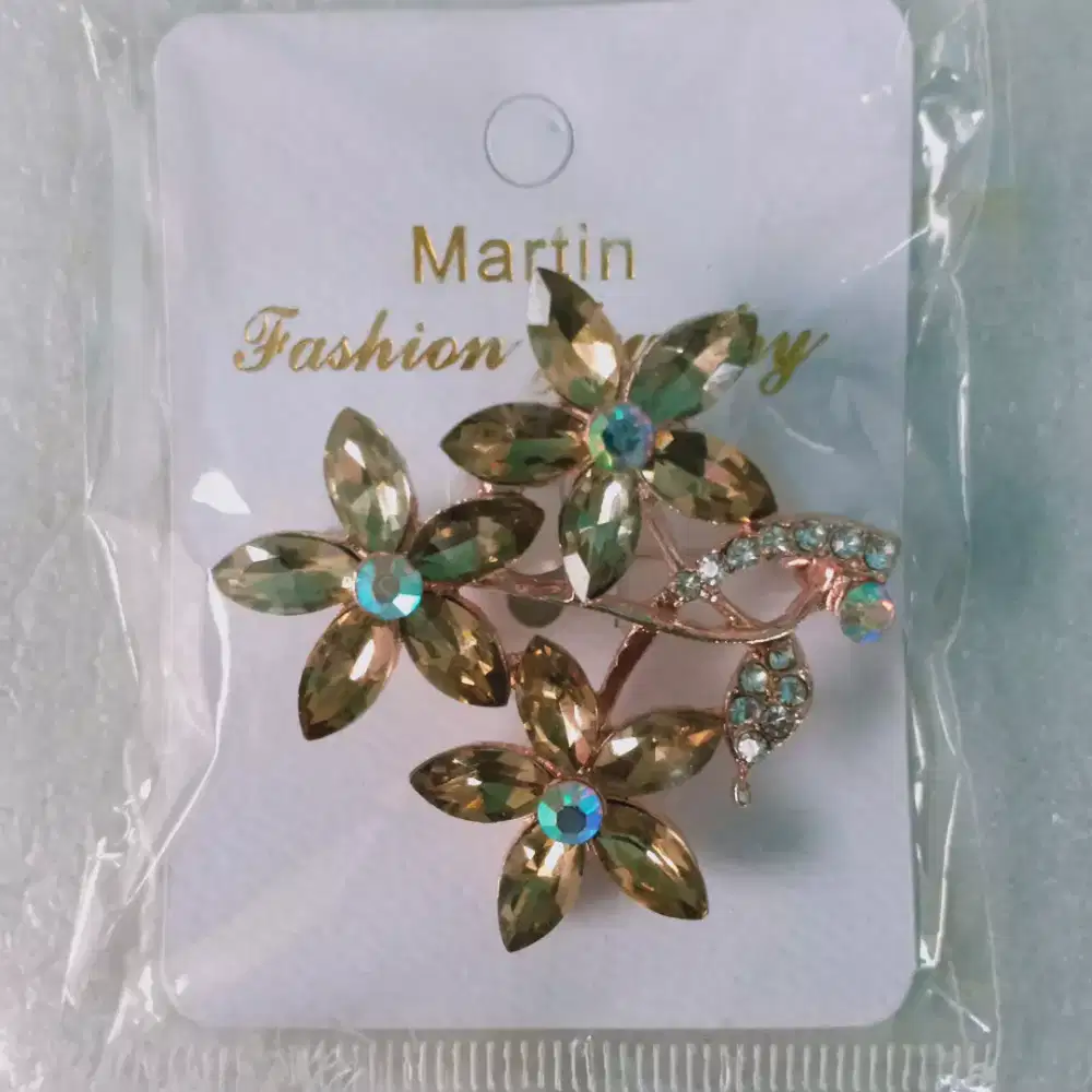 Bros jilbab Bros hijab Bros dada.