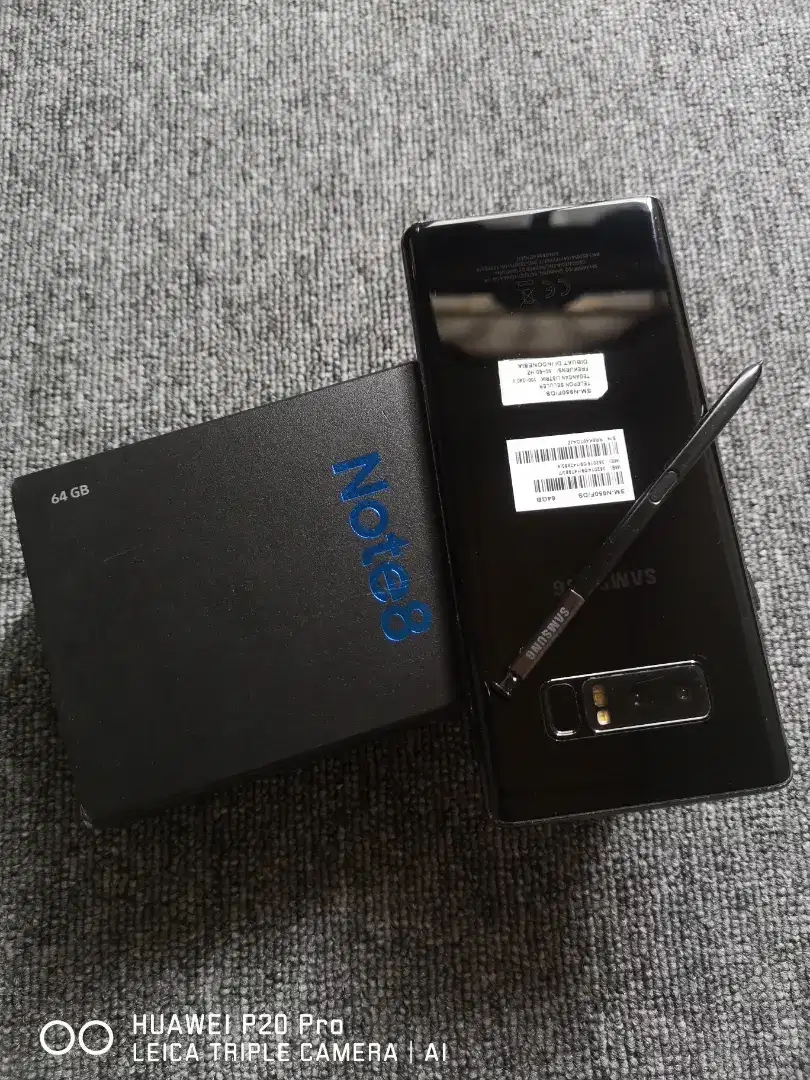 No Shadow Samsung Note 8 Sein