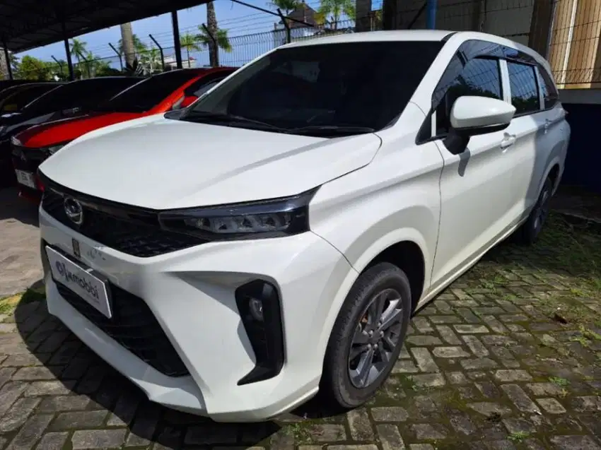 Like New-Daihatsu Xenia 1.3 X Bensin-MT 2022