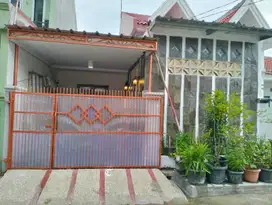 WTS / Dijual Rumah Siap Huni SHM di Sektor 6, Gading Serpong