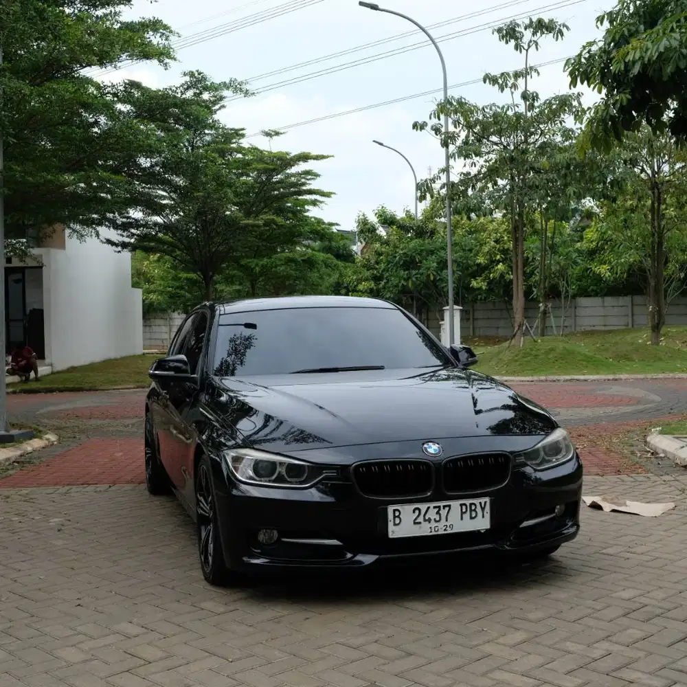 BMW f30 320i 2013