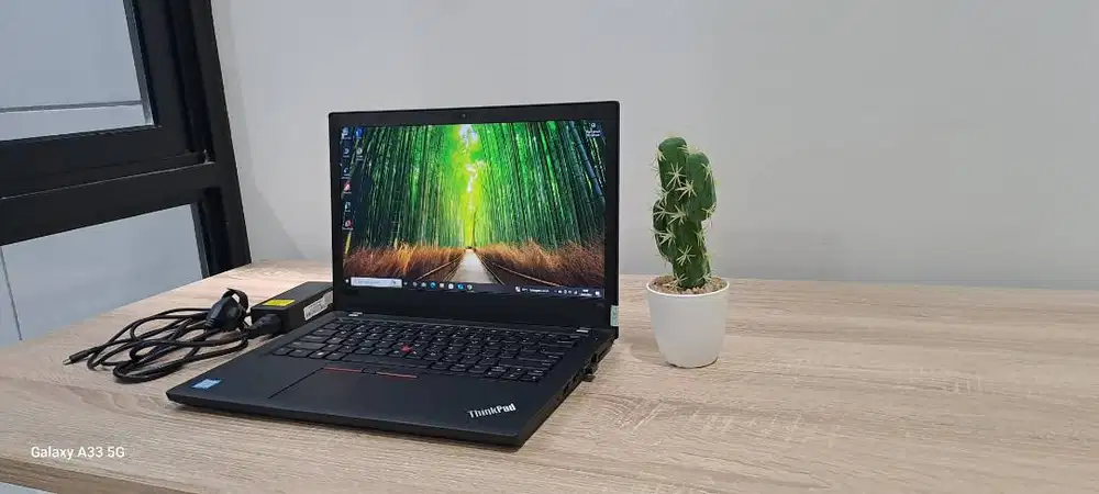 Laptop Lenovo ThinkPad T470 core i5 gen6 harga terjangkau