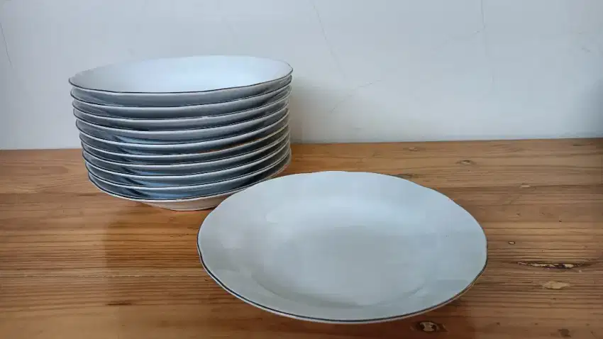 Piring Keramik 7inc/18cm Cekung Lauk Merk INDO KERAMIK