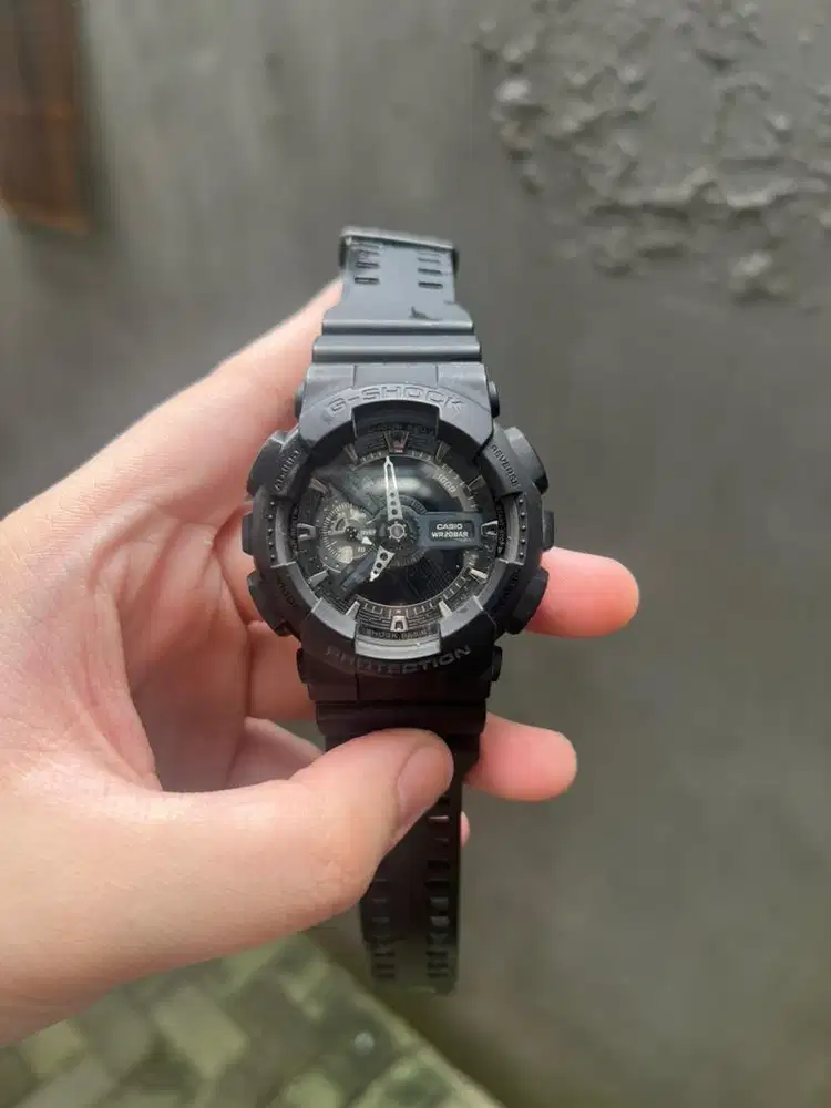 G Shock GA-110-1B | JUAL CEPAT!