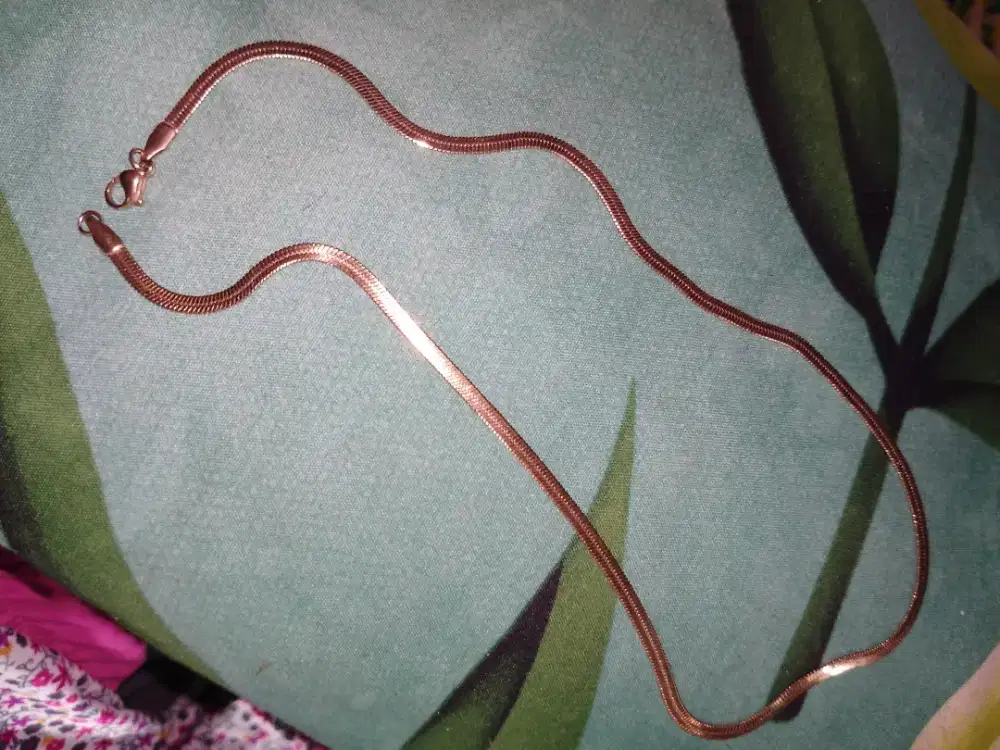 Kalung Titanium Rosegold